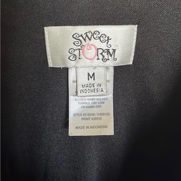 Black and Red Chevron Dress - Picture 3 of 4